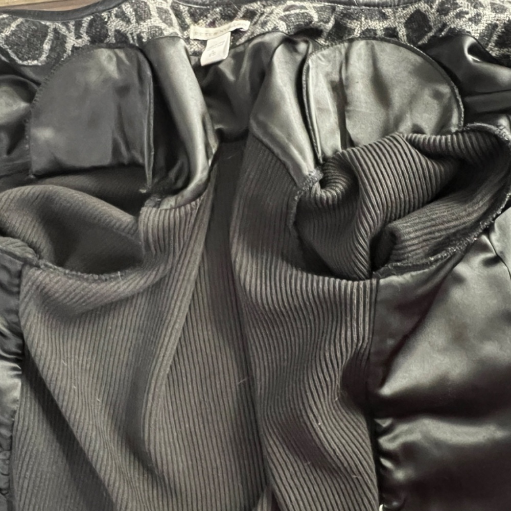 Peter Nygard wool mix jacket with leather trim Size XL - rare find! - Picture 9 of 14